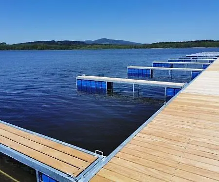 Lipno Bergmax, Areal Lipno 16min Dojezd - Male Lipno S Terasou A Zahradkou, Parking Free Apartment