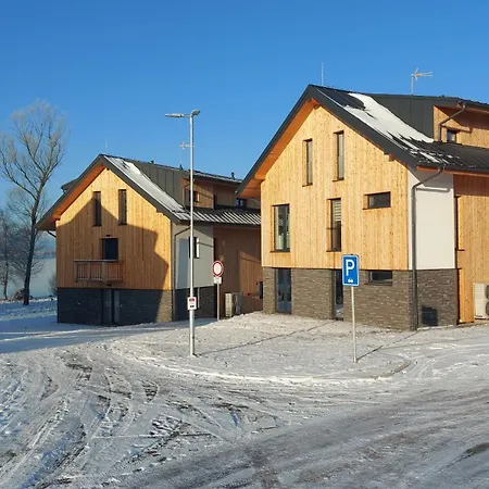 Apartment Lipno Bergmax: Retreat With Garden Terrace Cerna v Posumavi