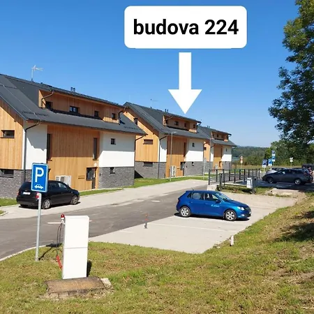 Lipno Bergmax: Retreat With Garden Terrace Apartment