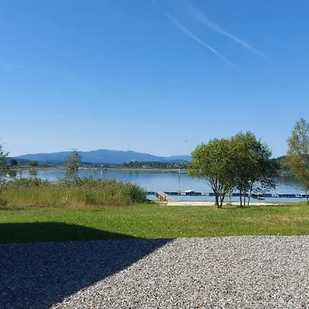 Apartment Lipno Bergmax: Retreat With Garden Terrace
