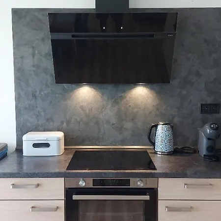Apartment Lipno Bergmax, Areal Lipno 16min Dojezd - Male Lipno S Terasou A Zahradkou, Parking Free
