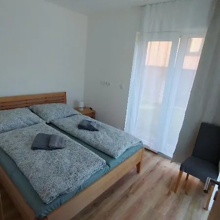 Lipno Bergmax, Areal Lipno 16min Dojezd - Male Lipno S Terasou A Zahradkou, Parking Free *