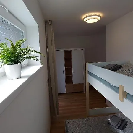 Lipno Bergmax, Areal Lipno 16min Dojezd - Male Lipno S Terasou A Zahradkou, Parking Free Apartment