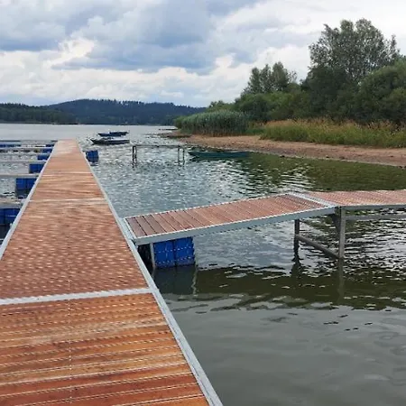 Apartment Lipno Bergmax: Retreat With Garden Terrace Cerna v Posumavi