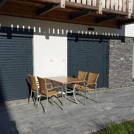 Lipno Bergmax, Areal Lipno 16min Dojezd - Male Lipno S Terasou A Zahradkou, Parking Free *