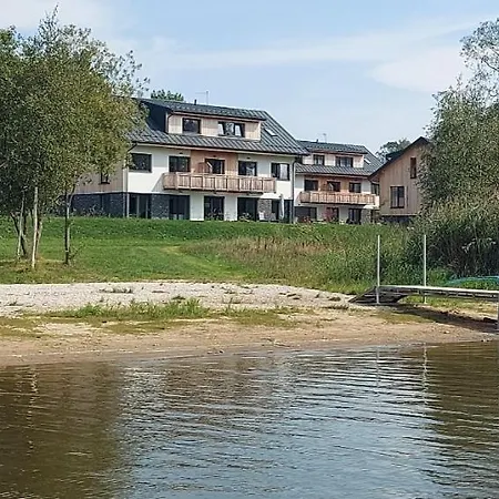 Lipno Bergmax, Areal Lipno 16min Dojezd - Male Lipno S Terasou A Zahradkou, Parking Free *